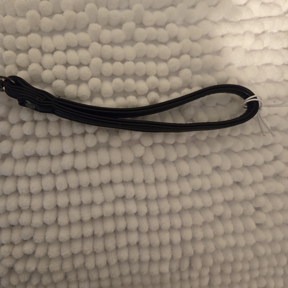 Preloved Adrienne Vittadini Womens Wristlet. - Picture 7 of 7